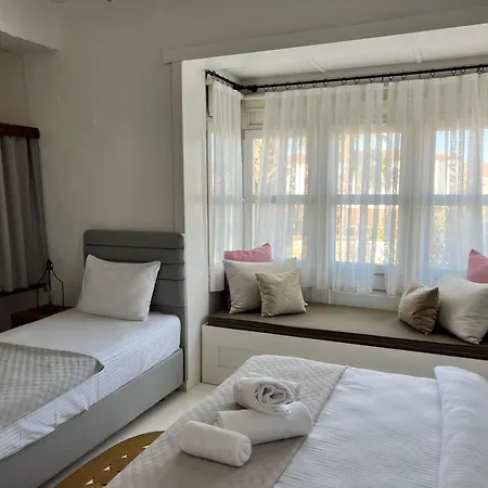B House Alacati 호텔