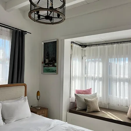 B House Alacati 호텔